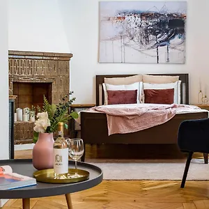 The- Point- 3br Bright Cloud Apartament